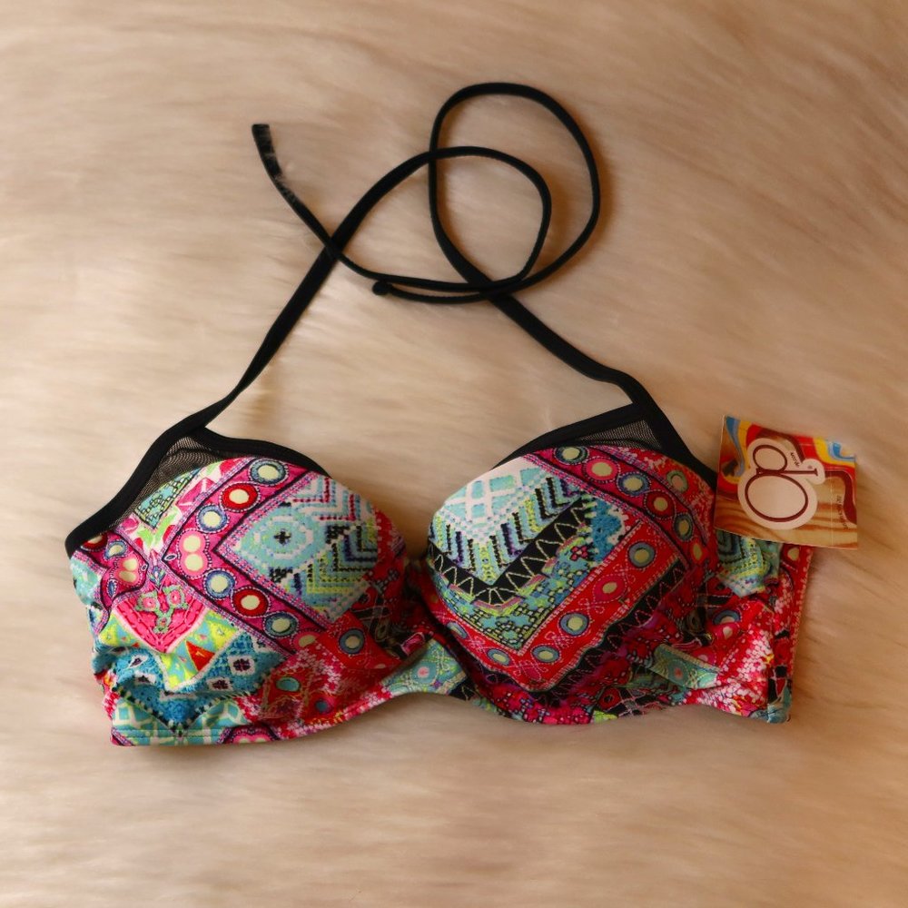 NWT! OP Bikini Top